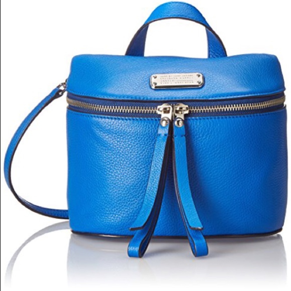 💙 Marc by Marc Jacobs Canteen bucket camera bag